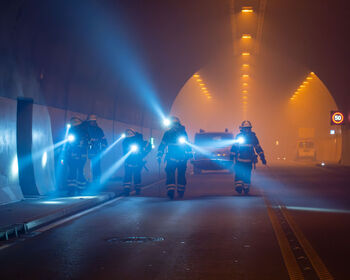 Übung der Tunnelfeuerwehren im Reutherbergtunnel
